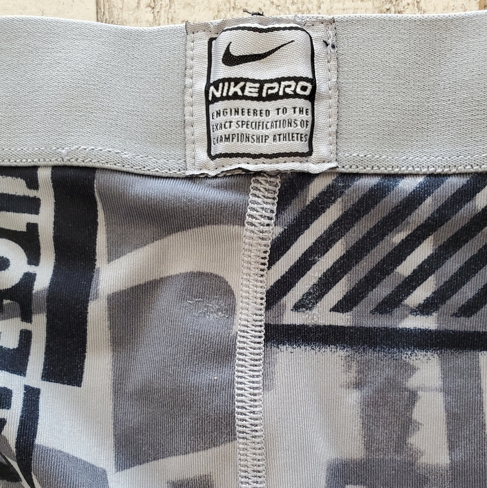 Nike Pro Compression Just Do It Print Capri - Picture 7 of 8
